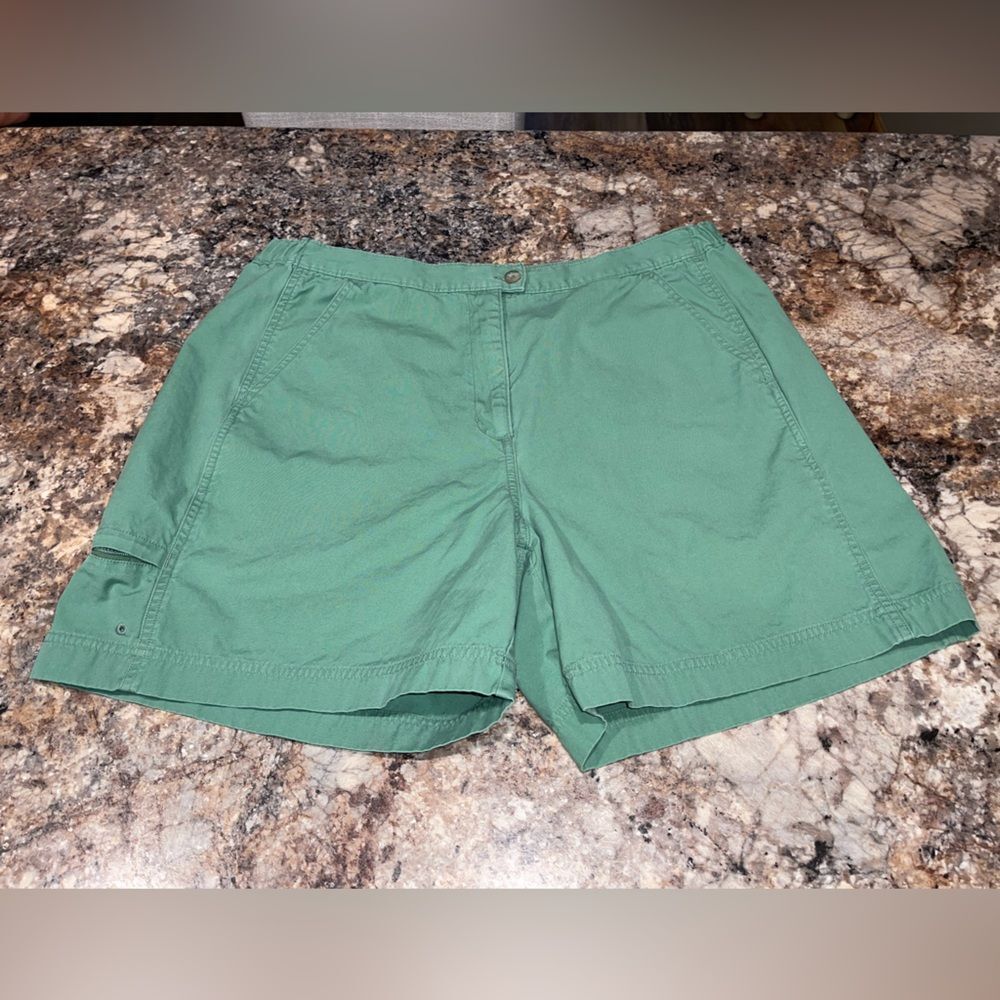 Women’s Woolrich shorts